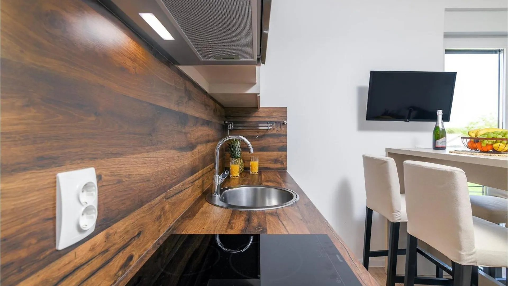 Stunning Apartment In Rovinj With Kitchen 0*,